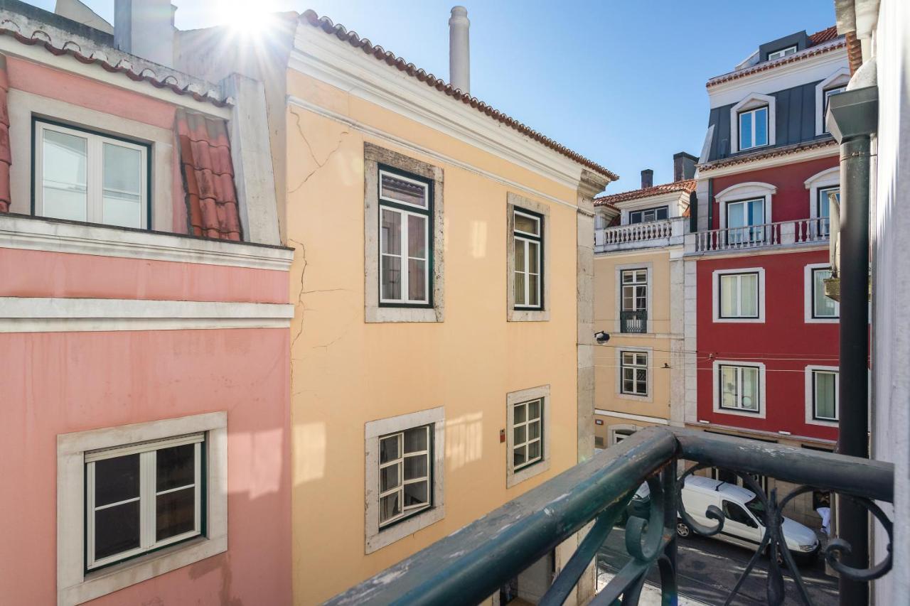 Perfect 1 Bed In Chiado With Aircon Lejlighed *